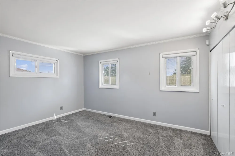52 Narcissus Avenue Jericho, NY 11753