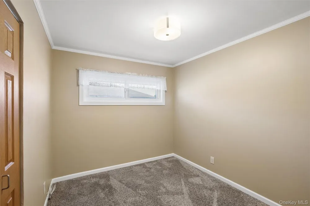 52 Narcissus Avenue Jericho, NY 11753