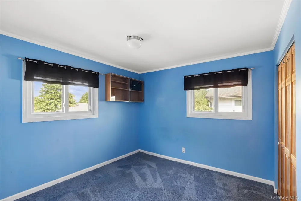 52 Narcissus Avenue Jericho, NY 11753