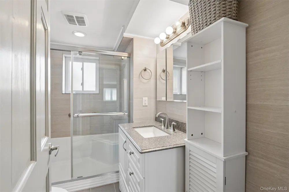 52 Narcissus Avenue Jericho, NY 11753