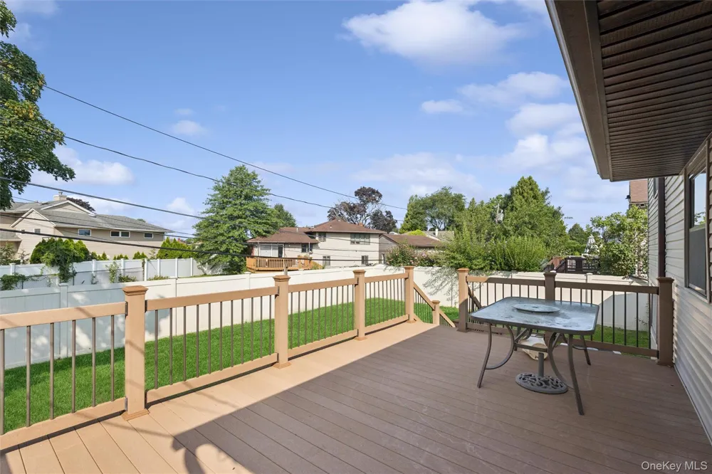 52 Narcissus Avenue Jericho, NY 11753
