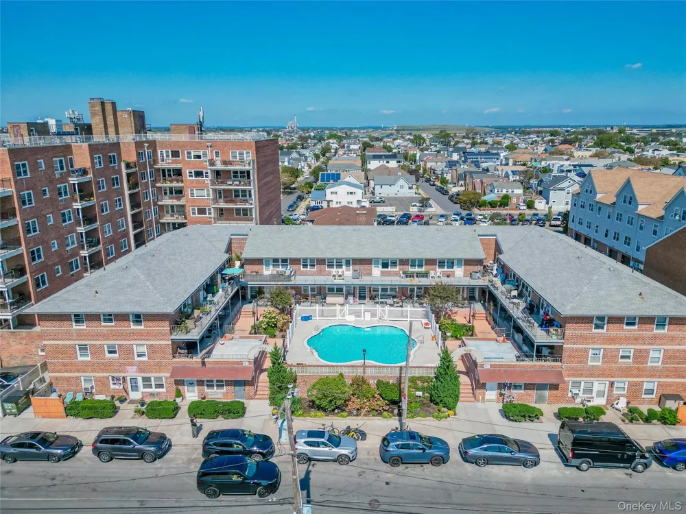 765 Shore Road #1L Long Beach, NY 11561