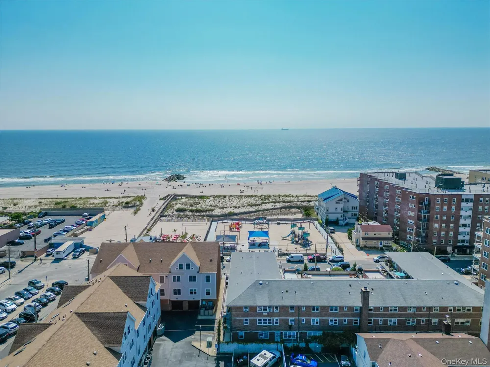 765 Shore Road #1L Long Beach, NY 11561