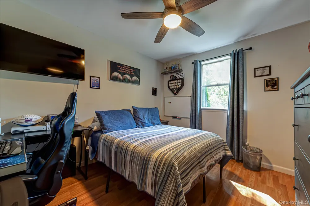 40 Golf Club Circle Manorville, NY 11949