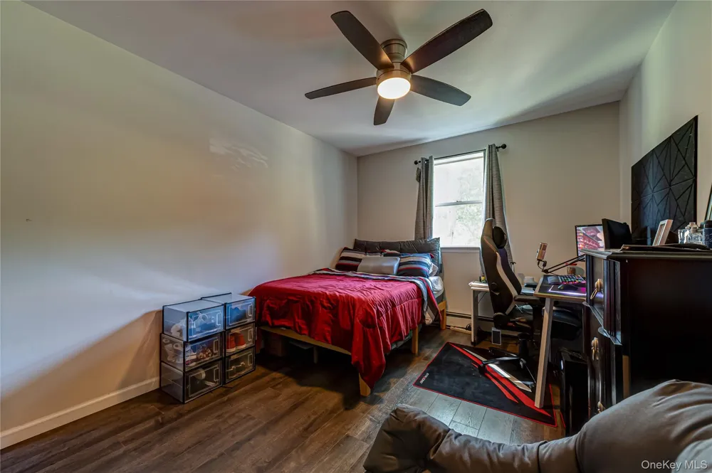 40 Golf Club Circle Manorville, NY 11949