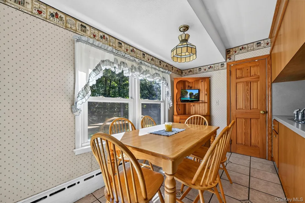 24 Meadow Street Newburgh, NY 12550