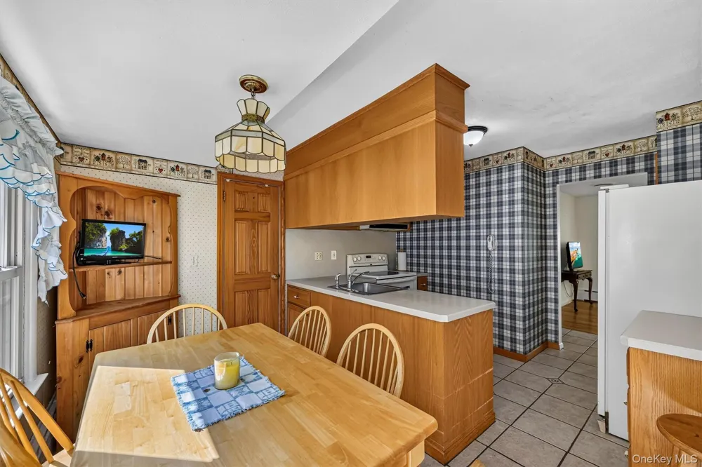 24 Meadow Street Newburgh, NY 12550