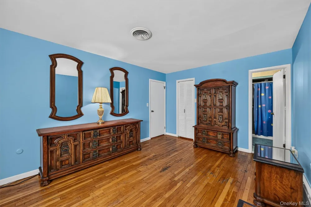 24 Meadow Street Newburgh, NY 12550