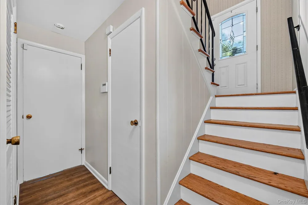 24 Meadow Street Newburgh, NY 12550