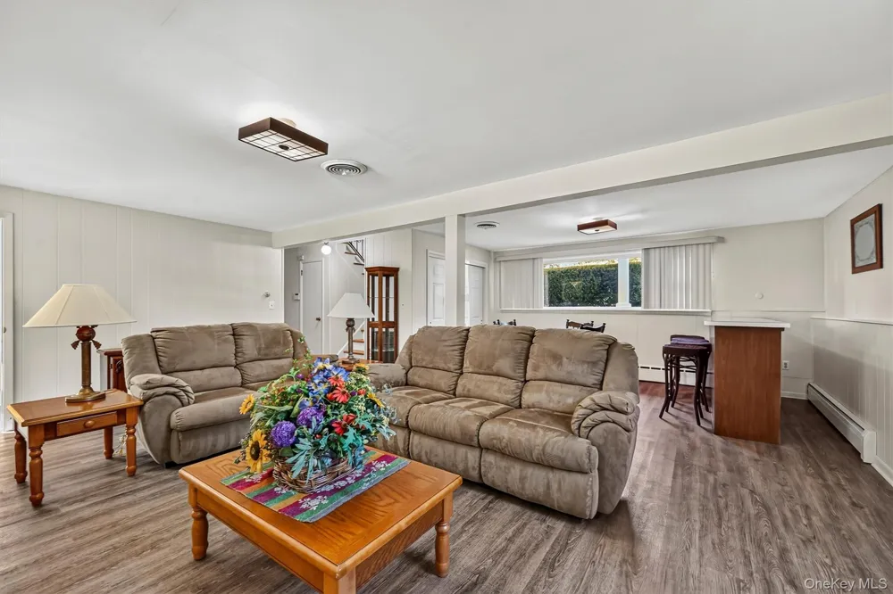 24 Meadow Street Newburgh, NY 12550