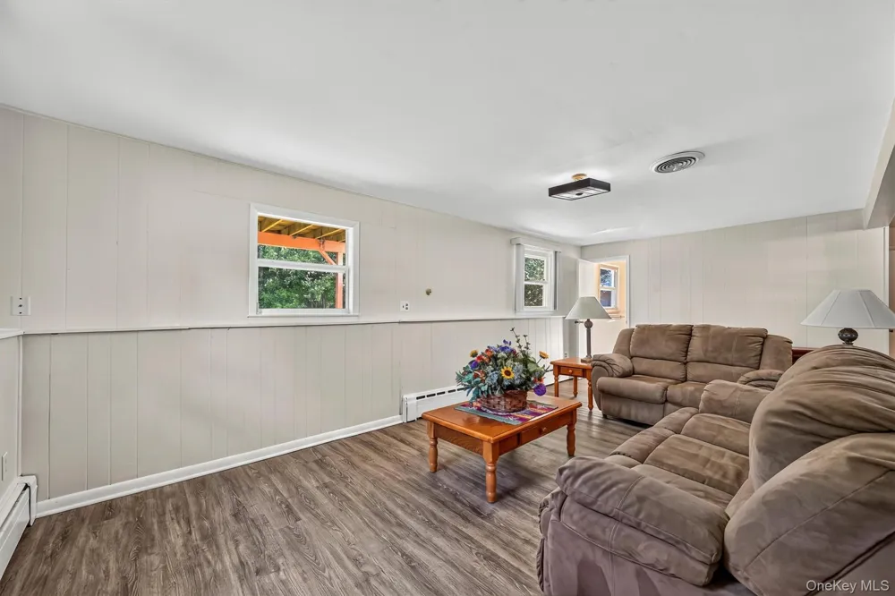 24 Meadow Street Newburgh, NY 12550