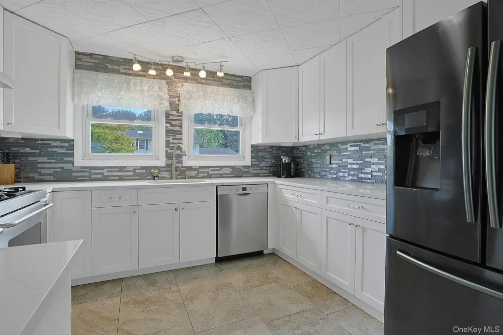 60 East Road Blauvelt, NY 10913