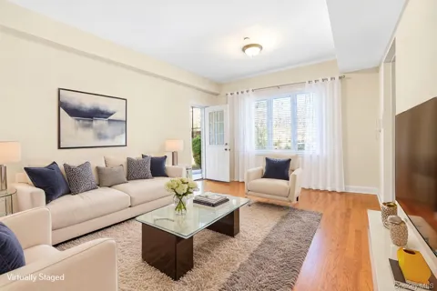 1530 E 15th Street #2A