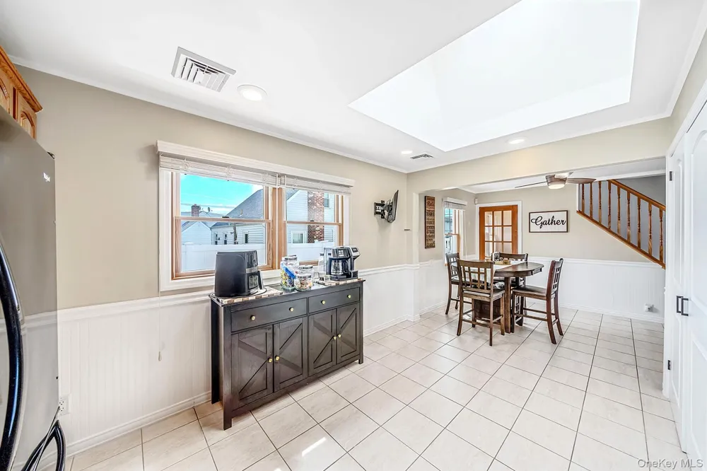 525 Secatogue Avenue Farmingdale, NY 11735