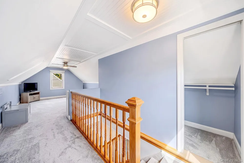 525 Secatogue Avenue Farmingdale, NY 11735