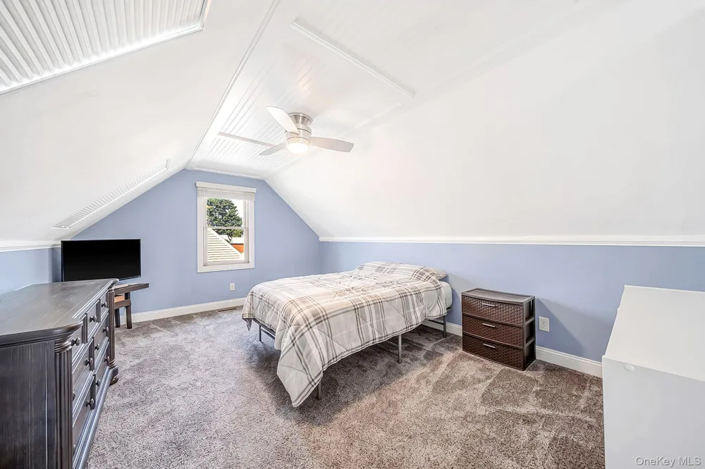525 Secatogue Avenue Farmingdale, NY 11735