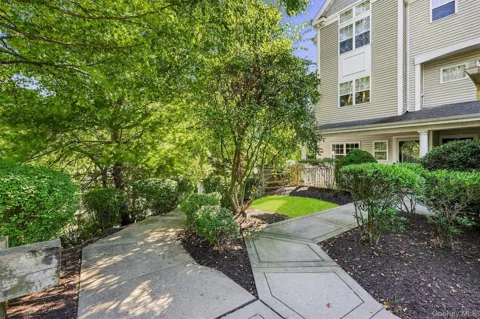 111 Highridge Court