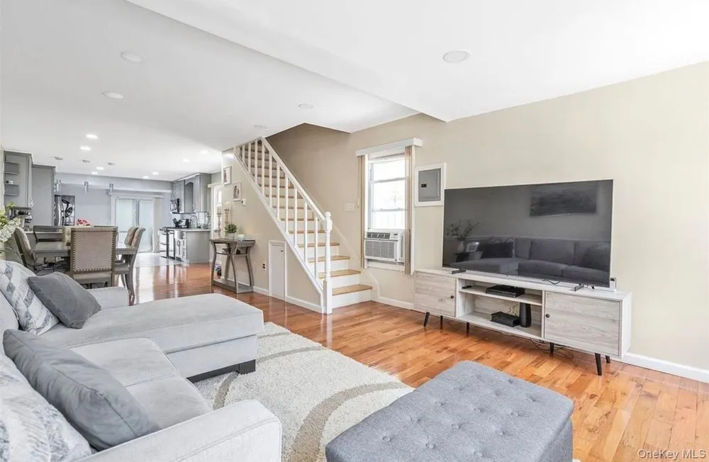 8818 201st Street Hollis, NY 11423