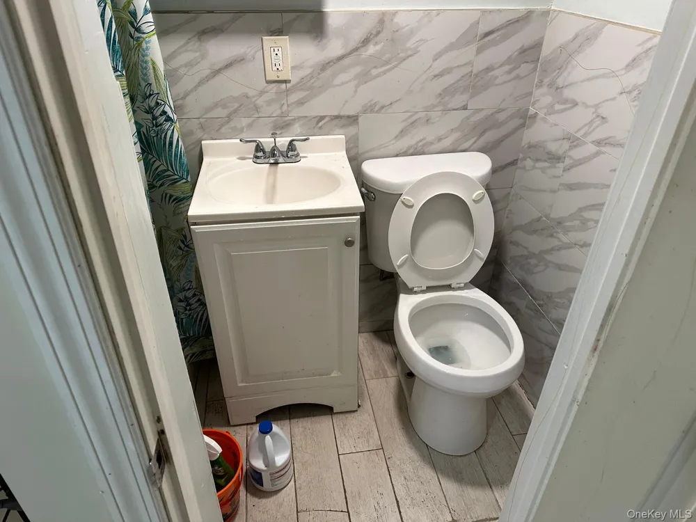 8818 201st Street Hollis, NY 11423