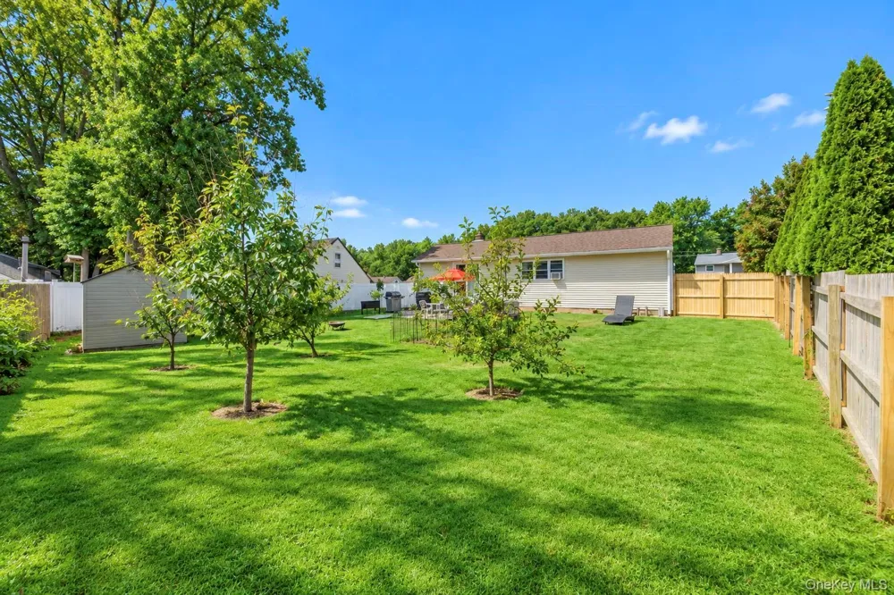143 Stuyvesant Drive Port Jefferson Station, NY 11776