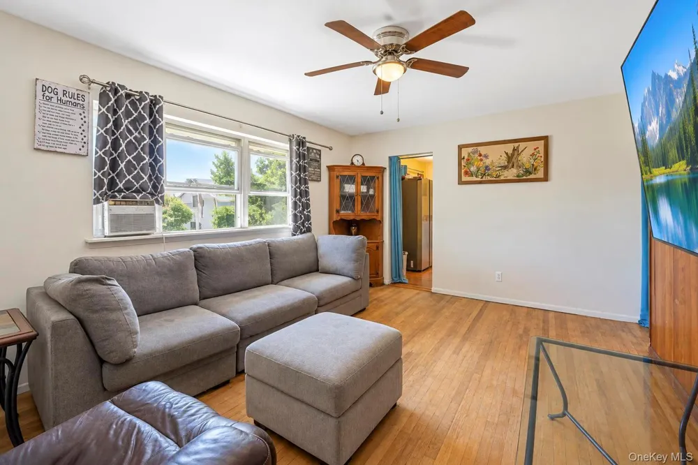 143 Stuyvesant Drive Port Jefferson Station, NY 11776