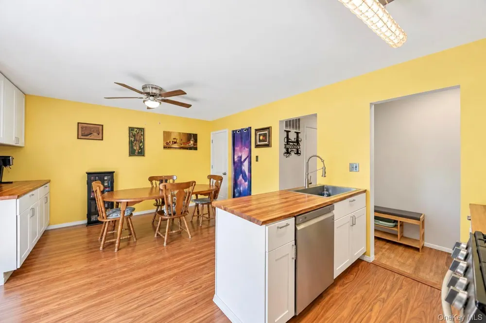 143 Stuyvesant Drive Port Jefferson Station, NY 11776