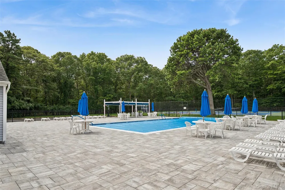 90 Hampton Vista Drive Manorville, NY 11949
