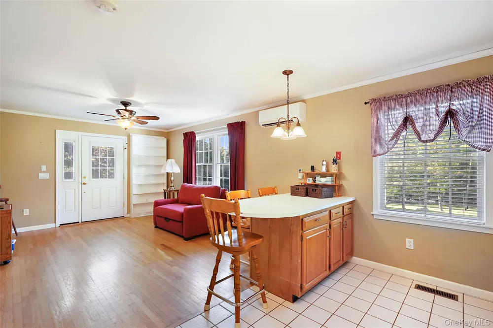 72 Knapp Court Hopewell Junction, NY 12533