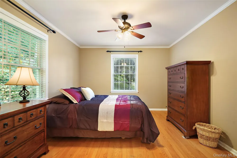 72 Knapp Court Hopewell Junction, NY 12533