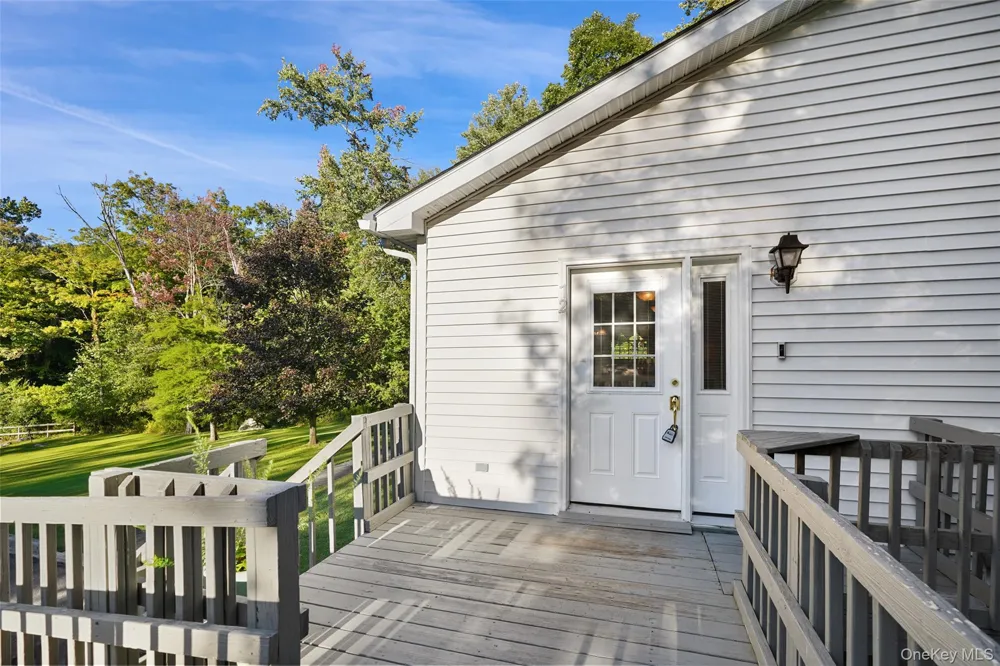 72 Knapp Court Hopewell Junction, NY 12533