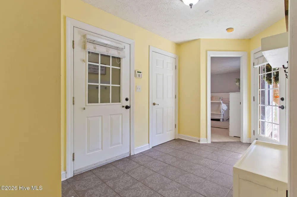 727 Mount Olive Road Bladenboro, NC 28320