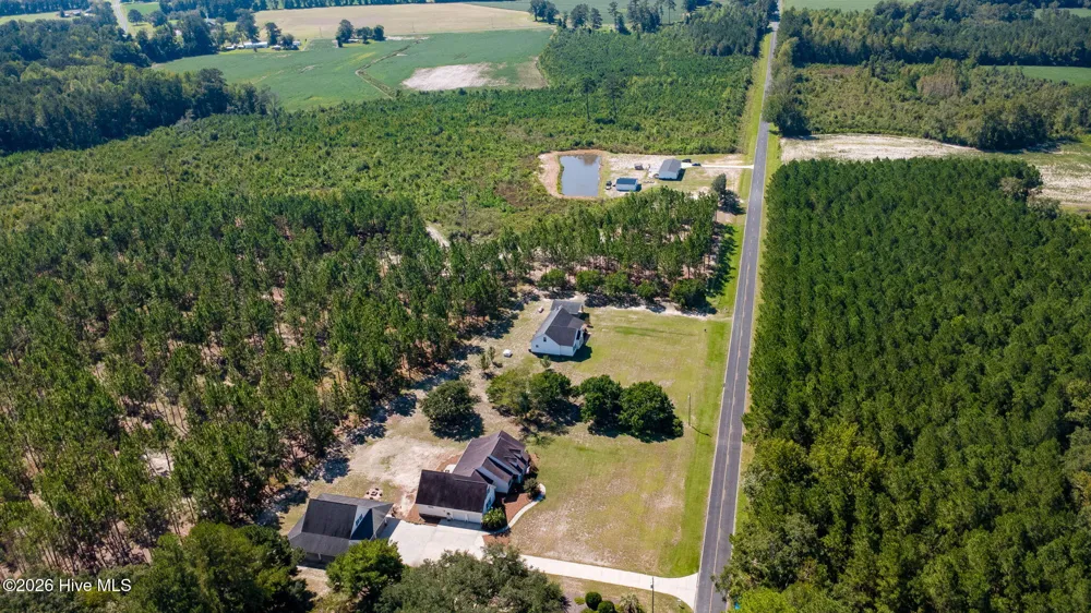 727 Mount Olive Road Bladenboro, NC 28320
