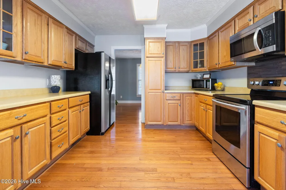 727 Mount Olive Road Bladenboro, NC 28320