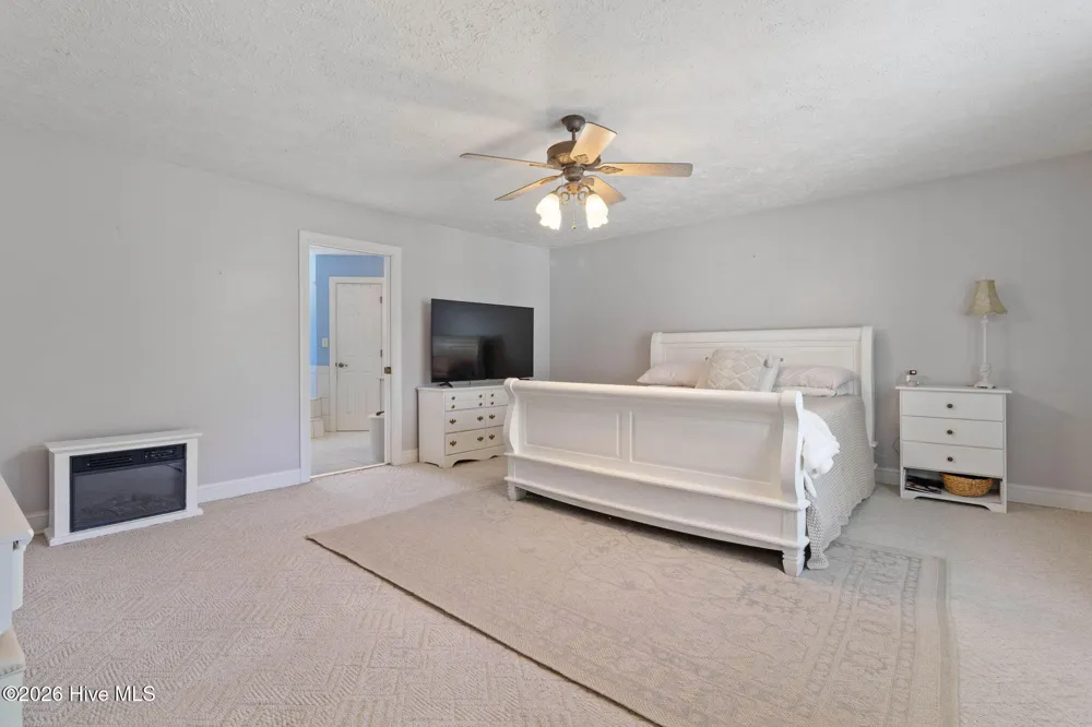 727 Mount Olive Road Bladenboro, NC 28320