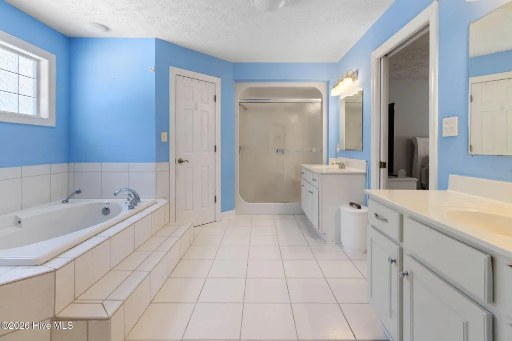727 Mount Olive Road Bladenboro, NC 28320