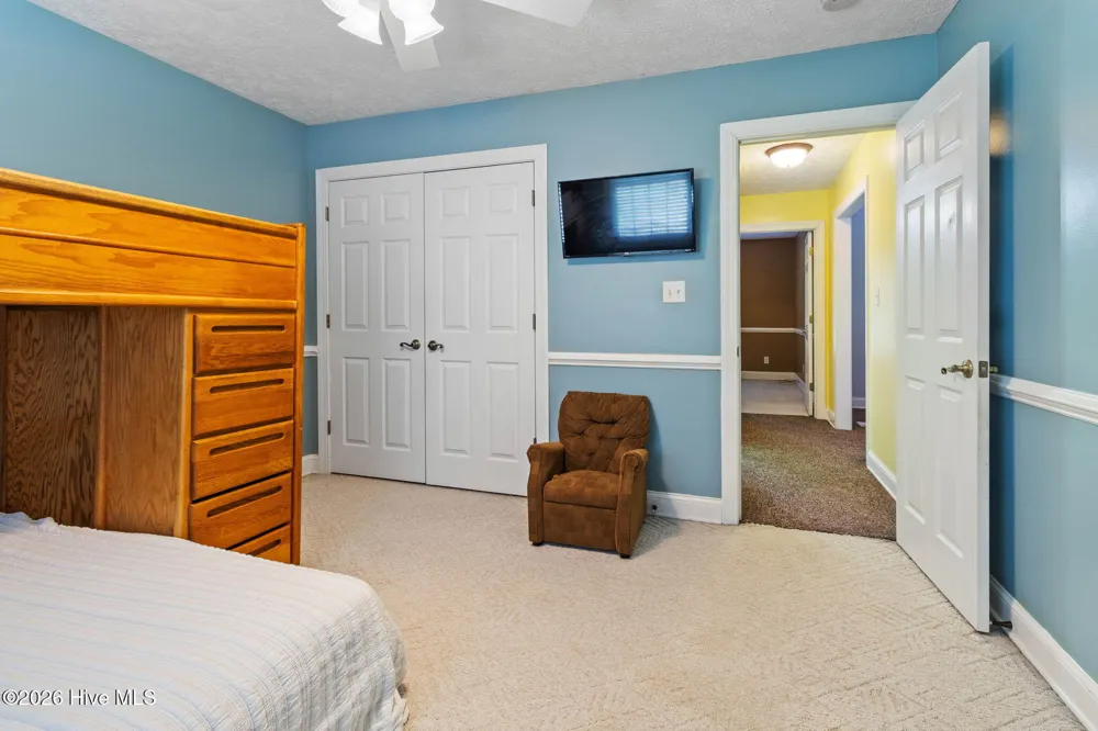 727 Mount Olive Road Bladenboro, NC 28320