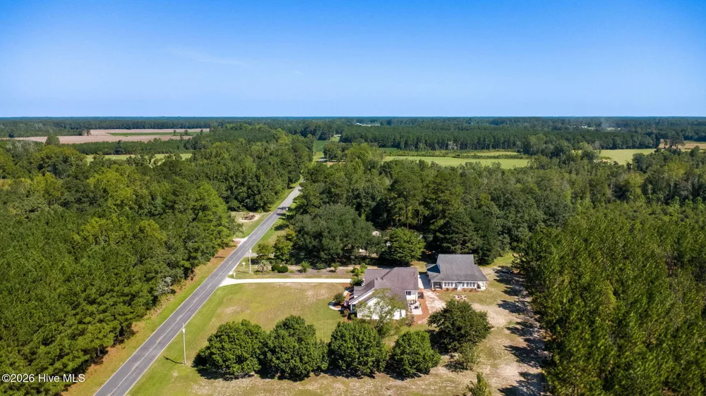 727 Mount Olive Road Bladenboro, NC 28320