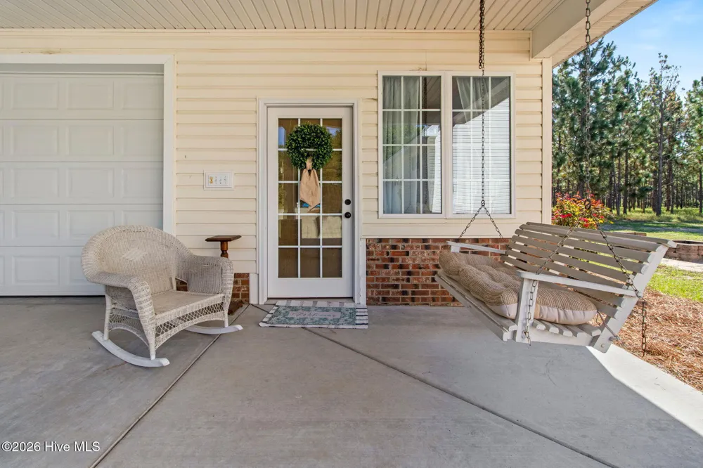 727 Mount Olive Road Bladenboro, NC 28320