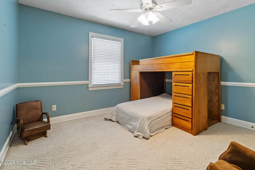 727 Mount Olive Road Bladenboro, NC 28320