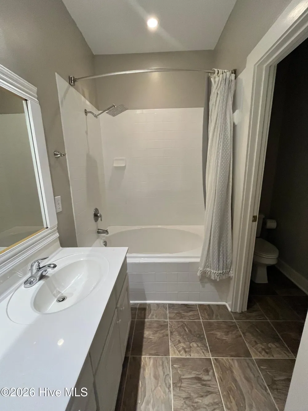 2320 Wrightsville Avenue #Apt 231 Wilmington, NC 28403