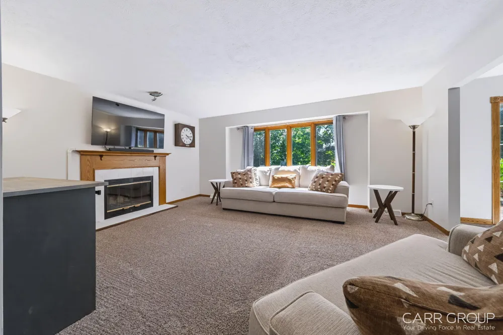 3230 Rollingview Court Hudsonville, MI 49426