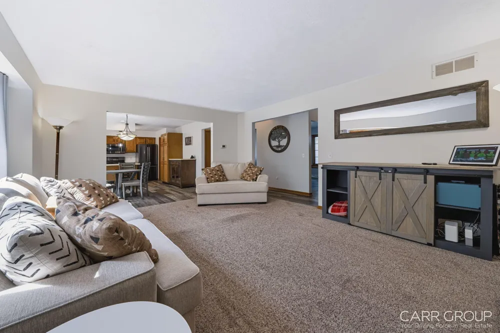 3230 Rollingview Court Hudsonville, MI 49426