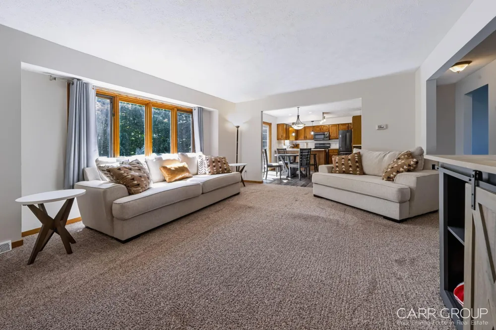 3230 Rollingview Court Hudsonville, MI 49426