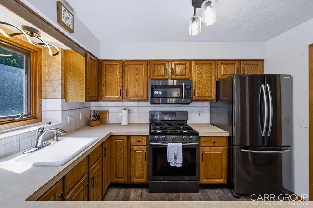 3230 Rollingview Court Hudsonville, MI 49426