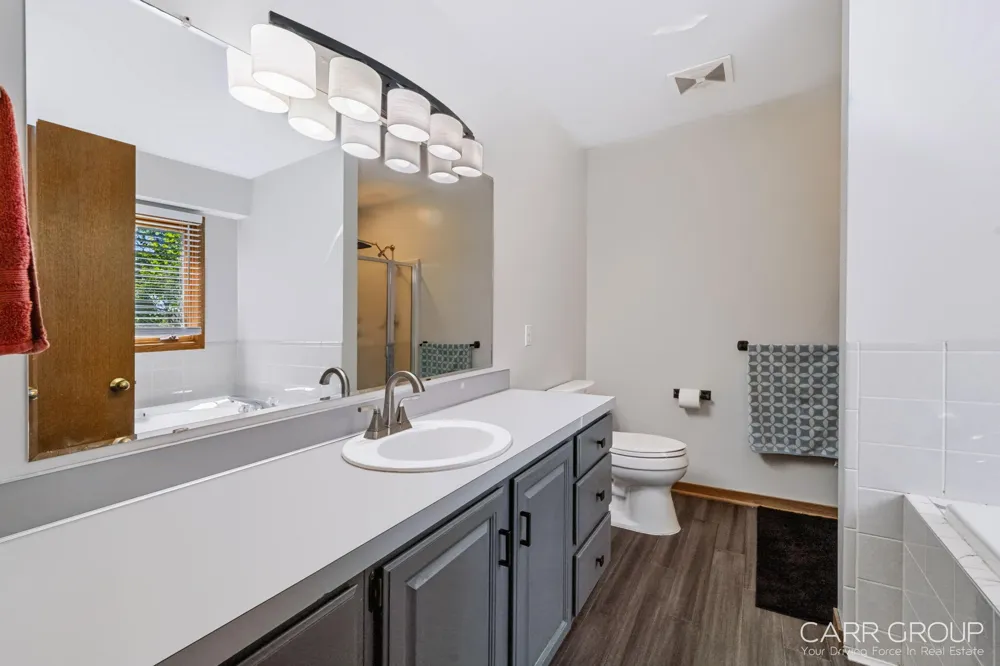 3230 Rollingview Court Hudsonville, MI 49426