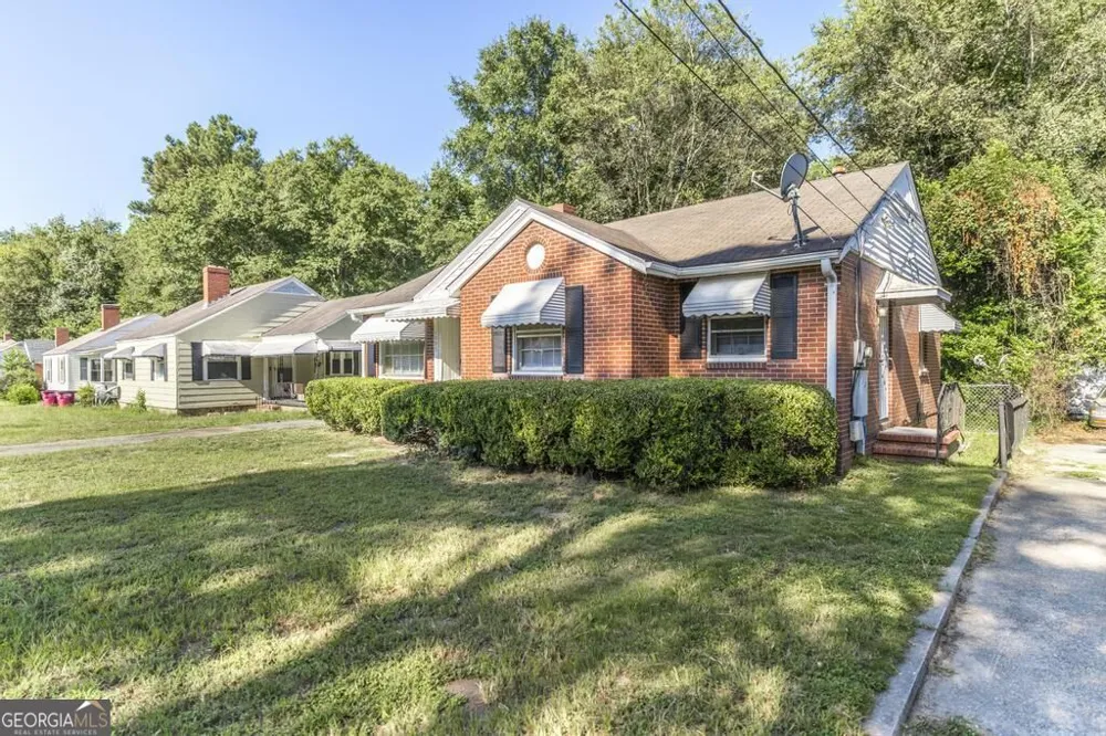 1095 Mimosa DR Macon, GA 31204