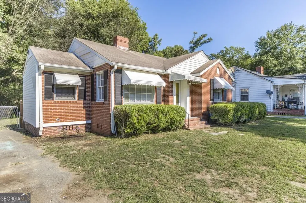 1095 Mimosa DR Macon, GA 31204