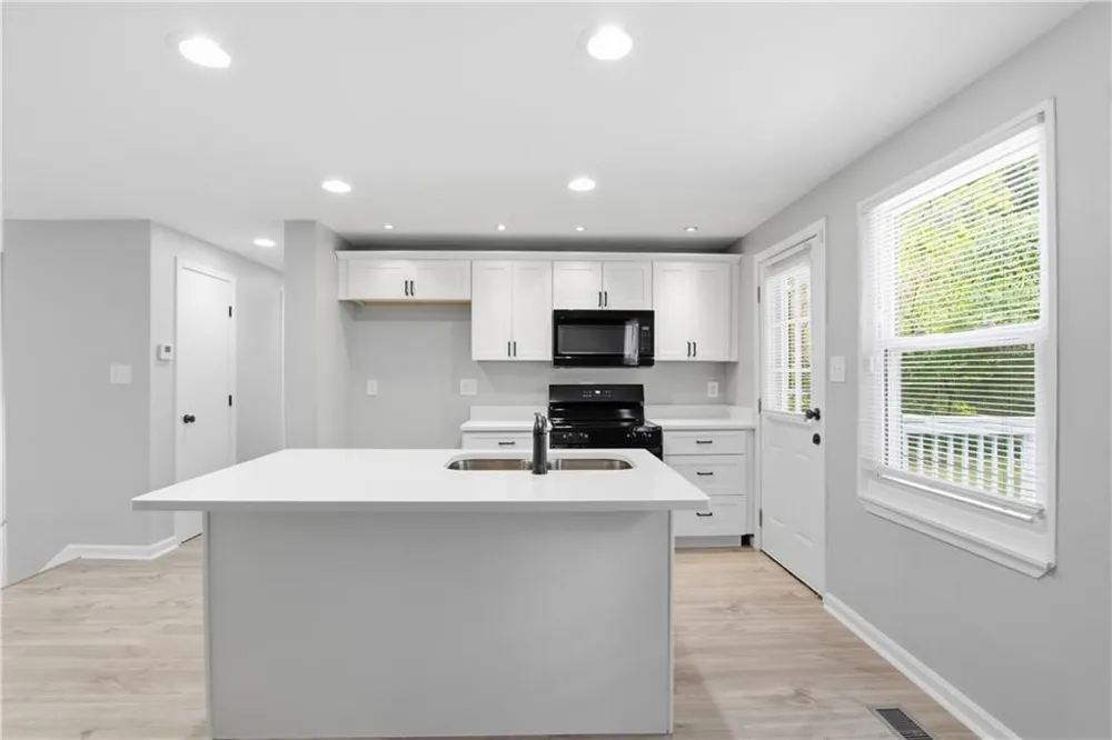 3724 Bramblevine Circle Lithonia, GA 30038