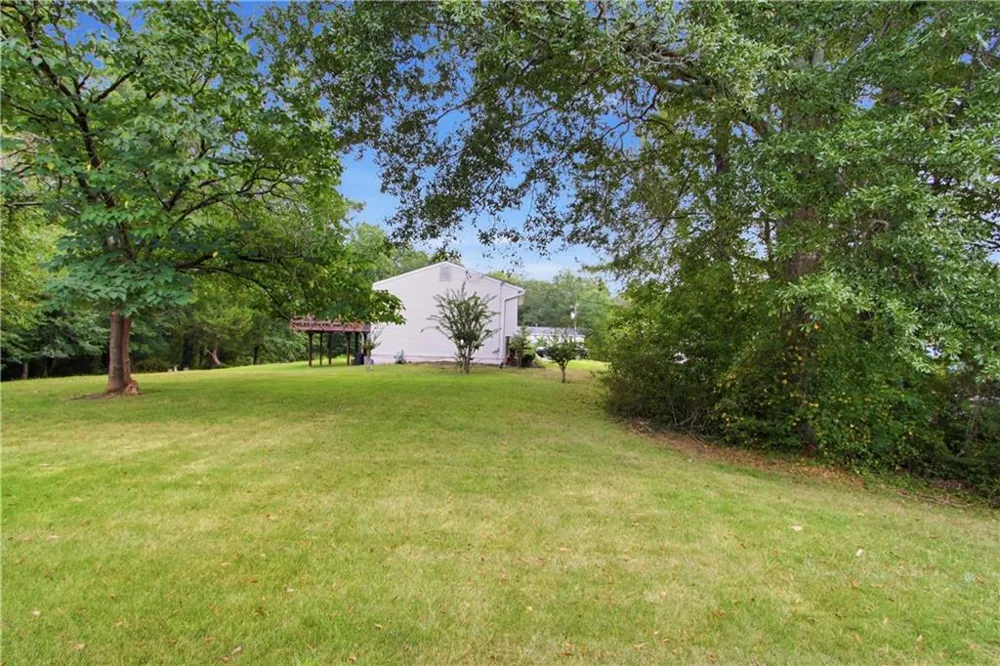 3724 Bramblevine Circle Lithonia, GA 30038