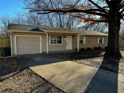 332 W Nightingale Circle